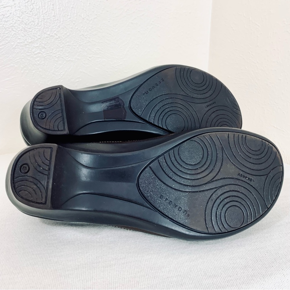 Aravon New Balance heeled 8D - Picture 10 of 12